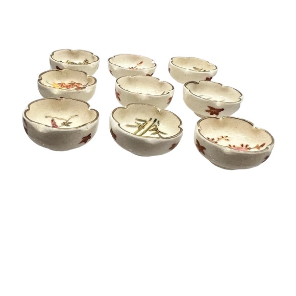 ANTIQUE JAPANESE SATSUMA POTTERY FLORAL MINI CUPS - SET OF 9 - Picture 9 of 14